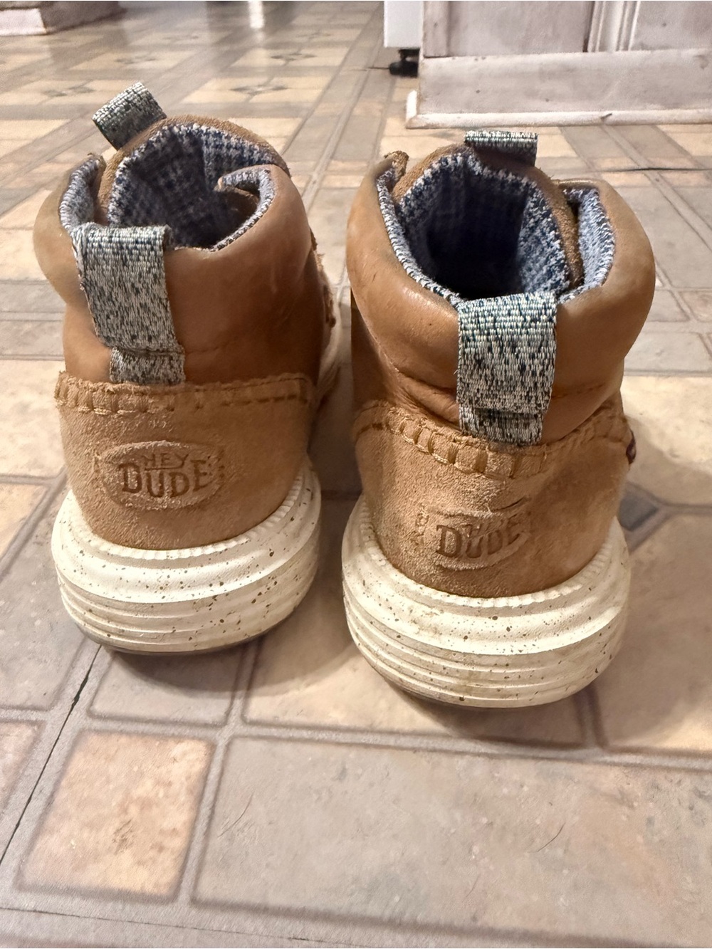 Hey Dude Reyes Boot Leather Shoes Tobacco Brown Women’s Size 7 - Picture 3 of 7